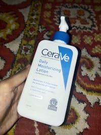 CeraVe Daily Moisturizing Lotion for Dry Skin 236ml