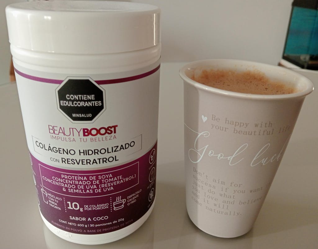 kit 4 colágenos con estevia (coco, sin sabor, 2 chocolate) + mini licuadora portátil GRATIS