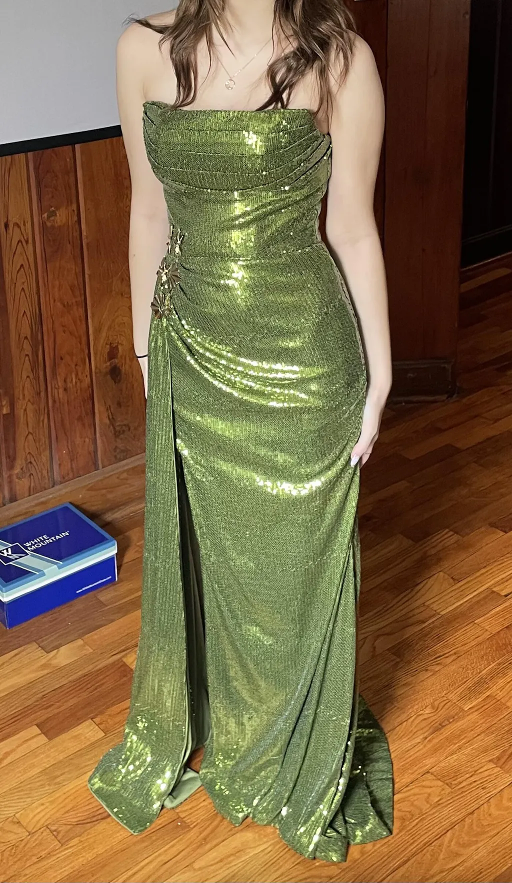 Retro Off-the-Shoulder Navy Blue Ball Gown Ruffles Satin Sweet 16 Dresses C8303