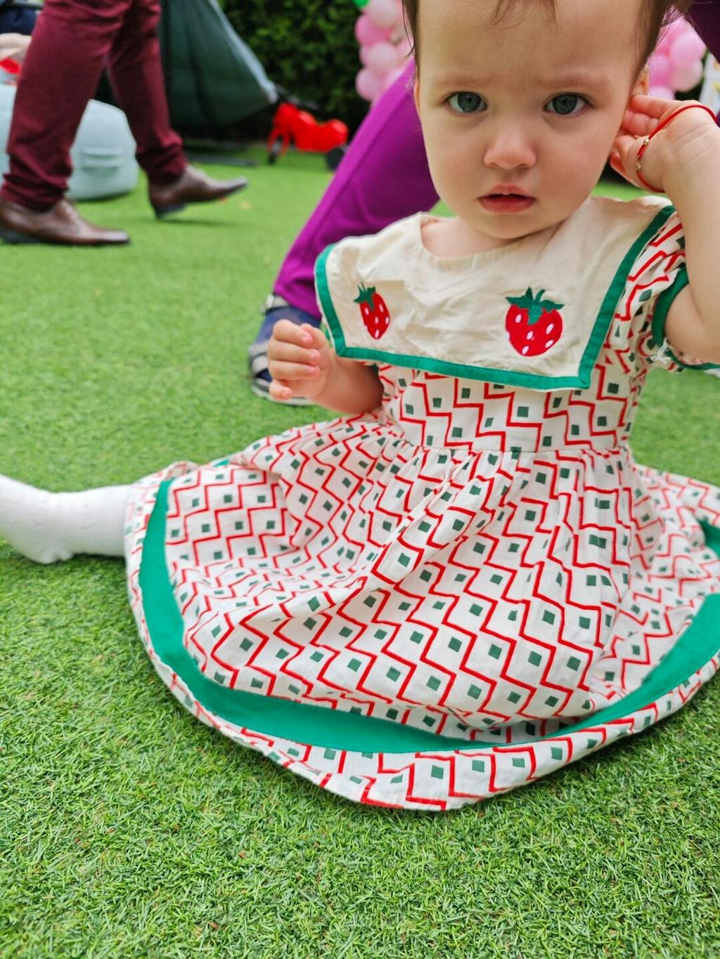 Rochie cu detalii Vira