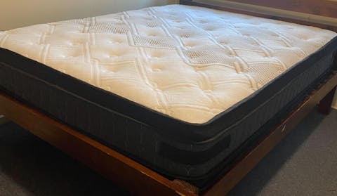 Queen Comfort Package | Luna Series Euro Top Mattress (Medium Firm), Deluxe Pillowtop Topper, 2 Deluxe & 2 Cooling Pillows