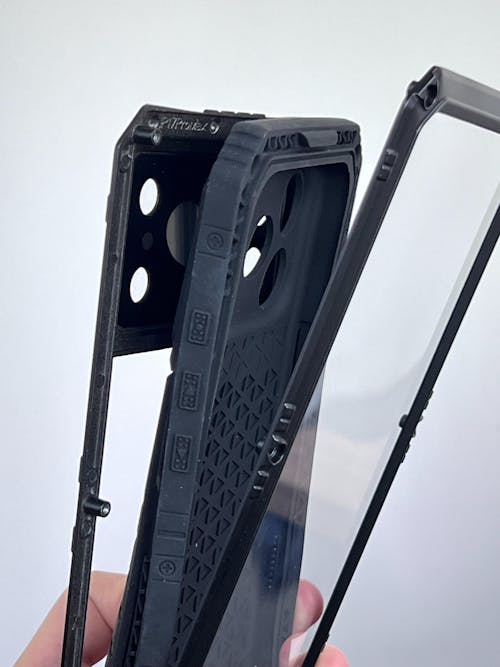 Beeasy iPhone 17 Pro Max waterproof Case with Heavy-Duty Cover