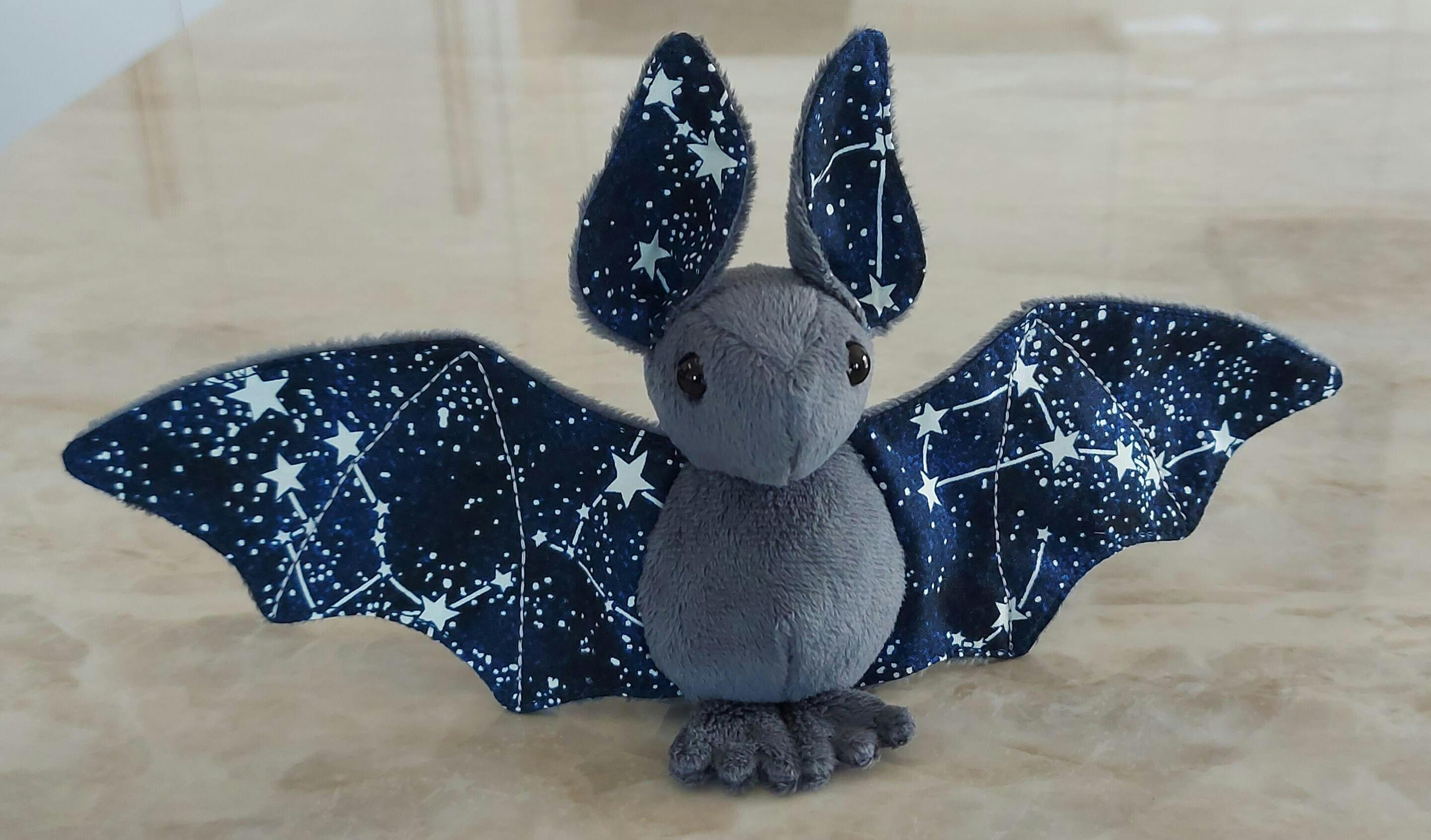 Tiny Dragon Stuffed Animal Sewing Pattern - Digital Download – BeeZeeArt