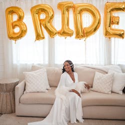 Luxury bridal robe with ostrich feathers Ivory