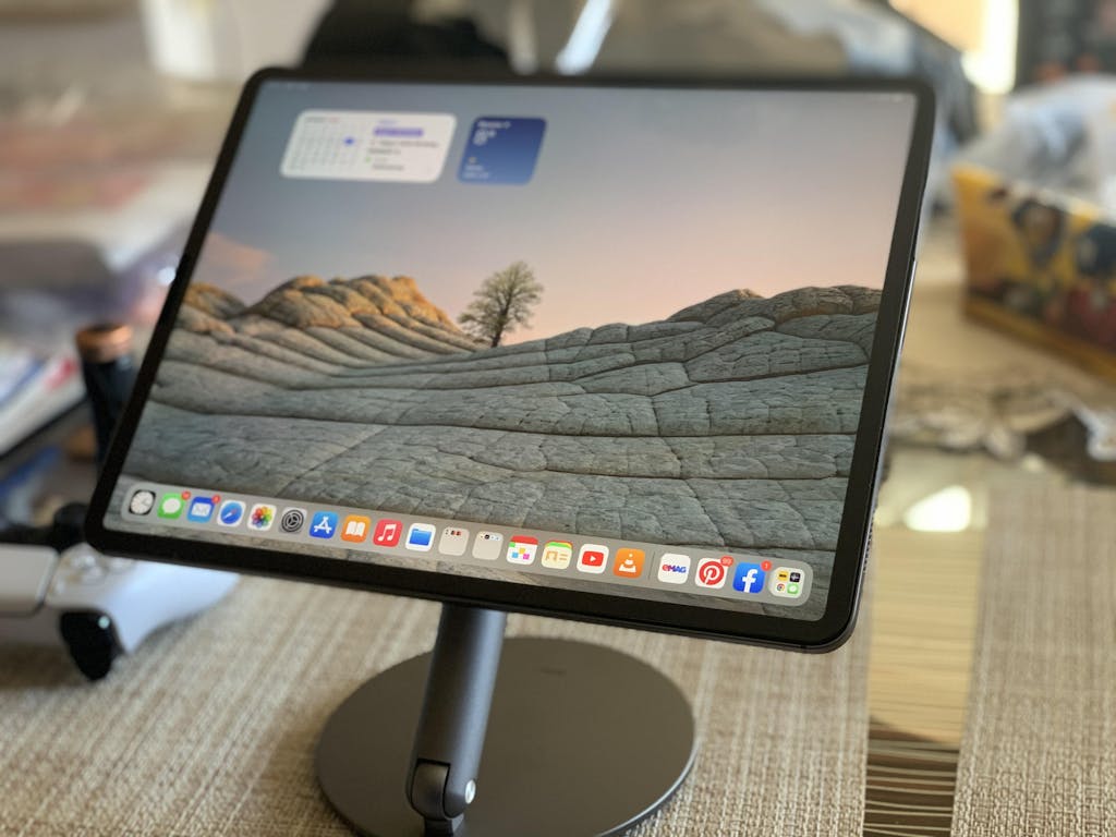 Infinity Pro iPad Stand Benks