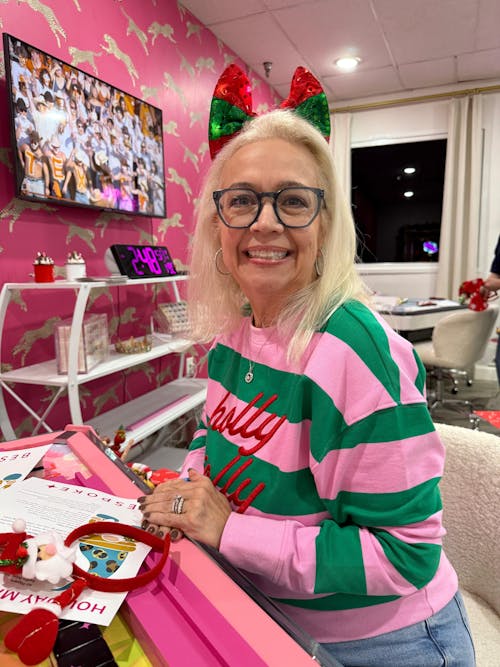 HOLIDAY MAHJ WITH BESPOKE