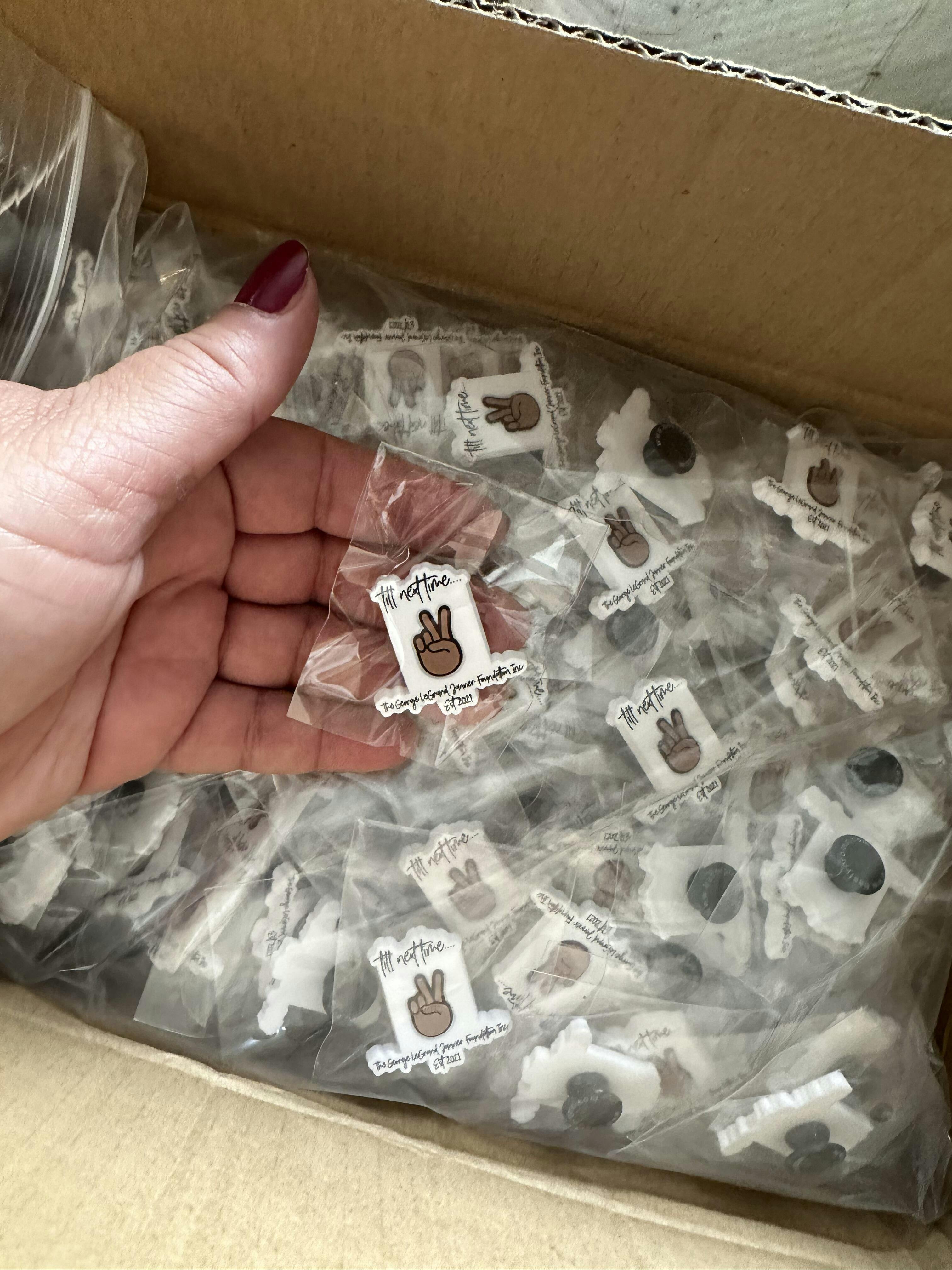 CUSTOM RUBBER KEYCHAINS20KY4Mina Lozano Besty Promo