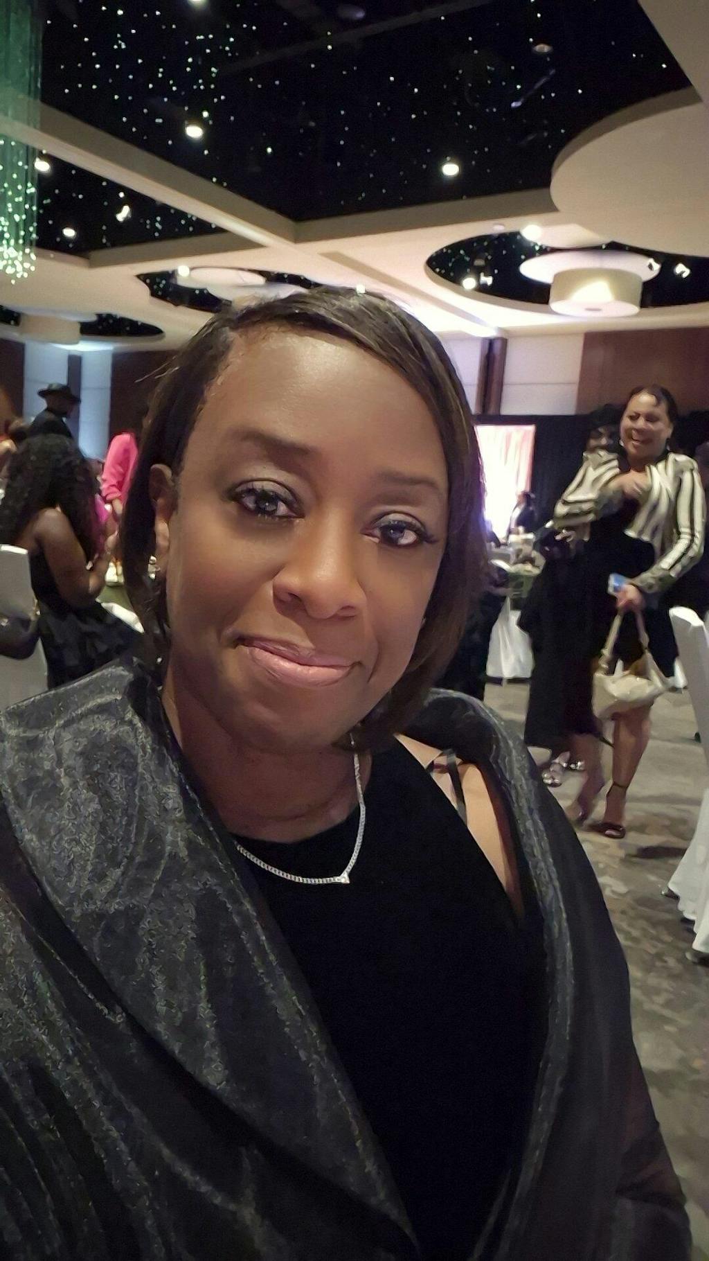 "Agnes" Organza 3/4 Sleeve Shawl Wrap