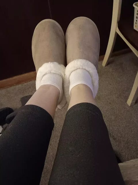 Betterthy🔥Women's Ultra-Soft Plush Slippers