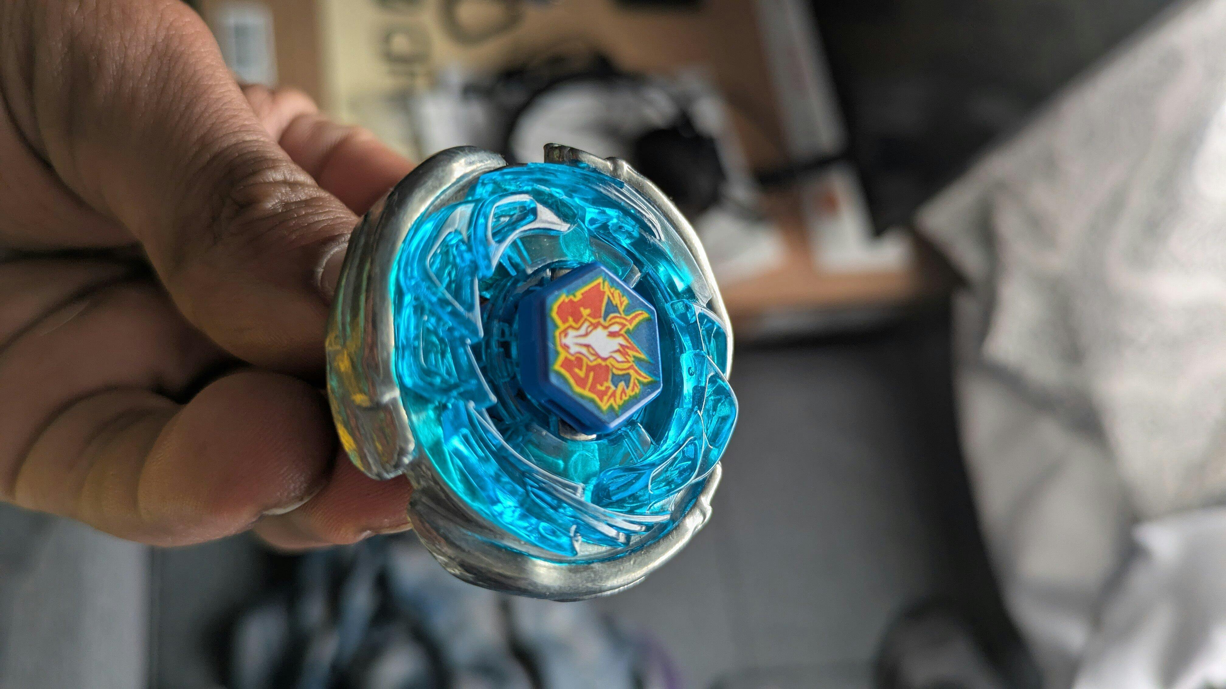 ボミン Takara Tomy Beyblade X BX-27 Random Booster Sphinx Cowl