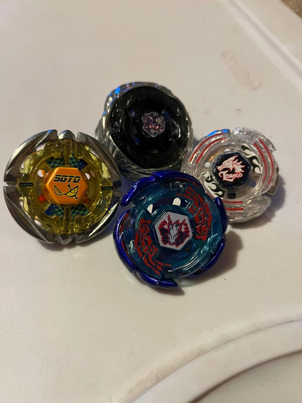 Galaxy Pegasus W105R2F BB-70 — Attack Type Beyblade