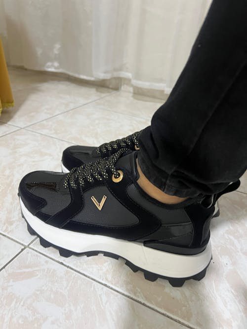 LUXURY NEGRO