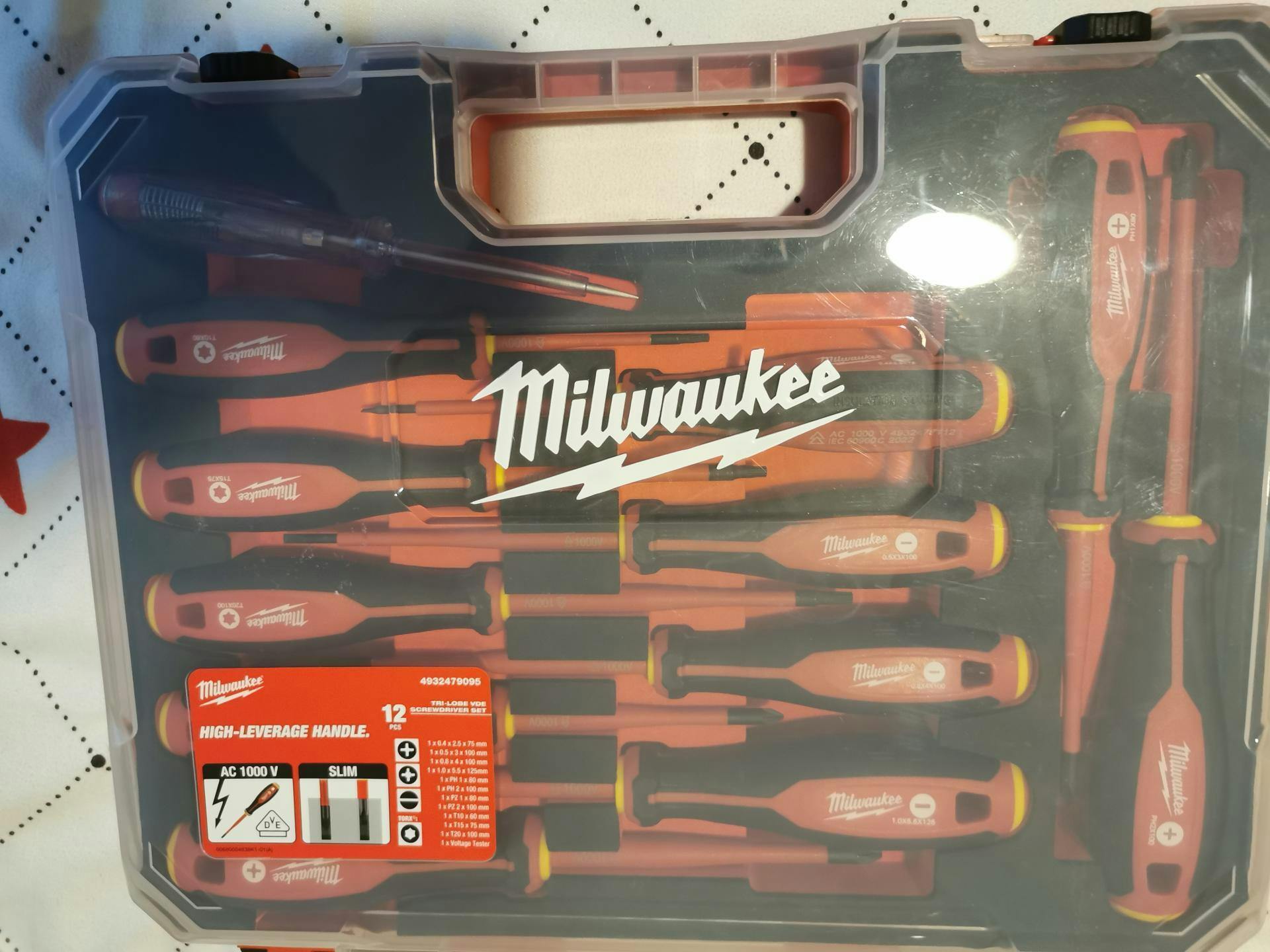 Set șurubelnițe Tri-Lobe VDE Milwaukee - 12 bucăți (SL2,5 / SL3 / SL4