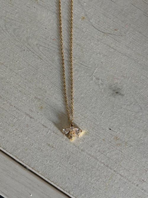 Collier Abeille Divine