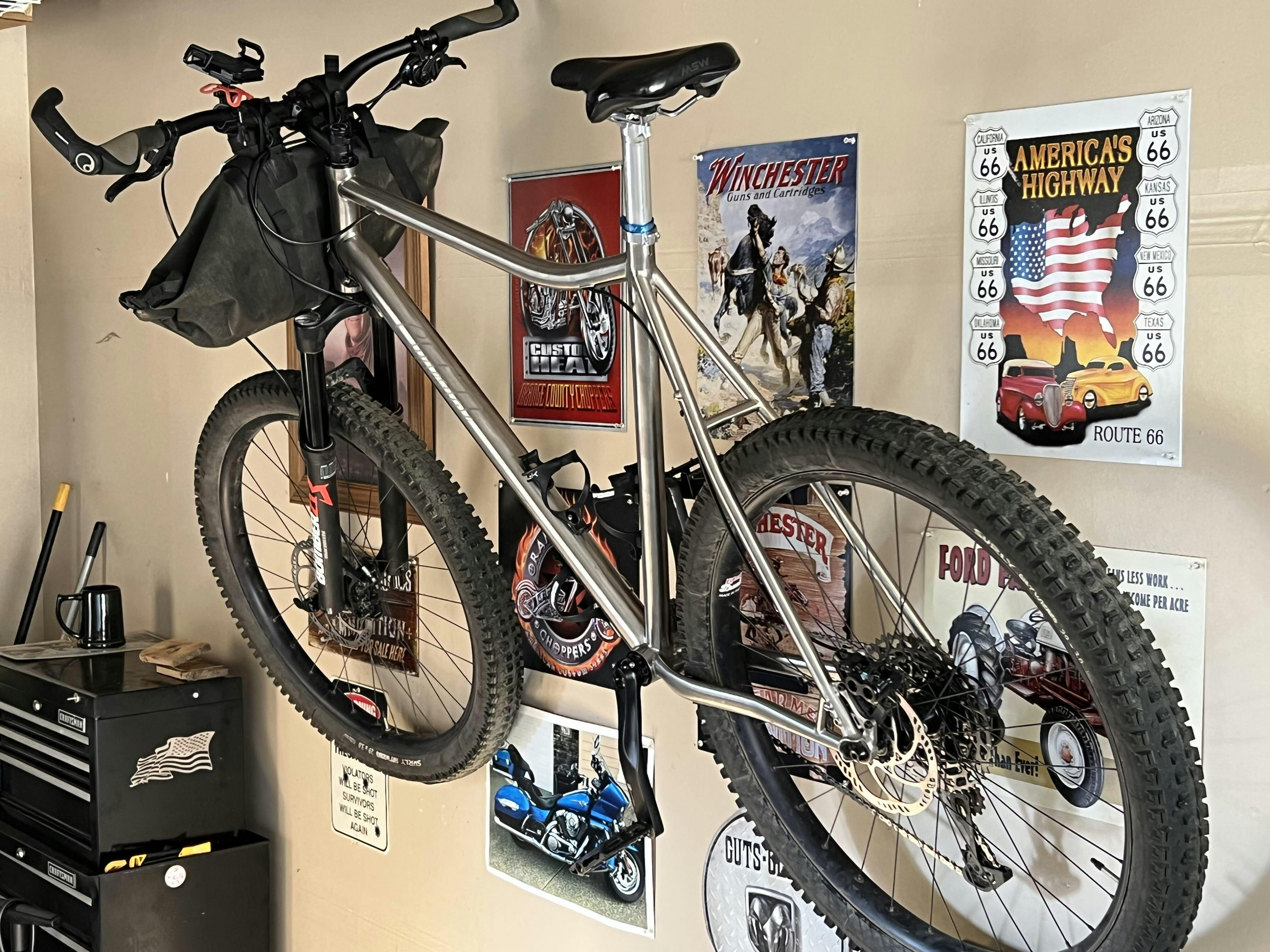 the bike riser wall mount