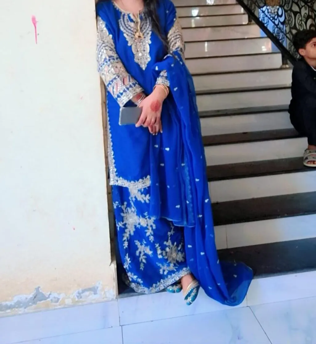 Heavy tilla+sequence embroideredchiffon 3 pcs dress 