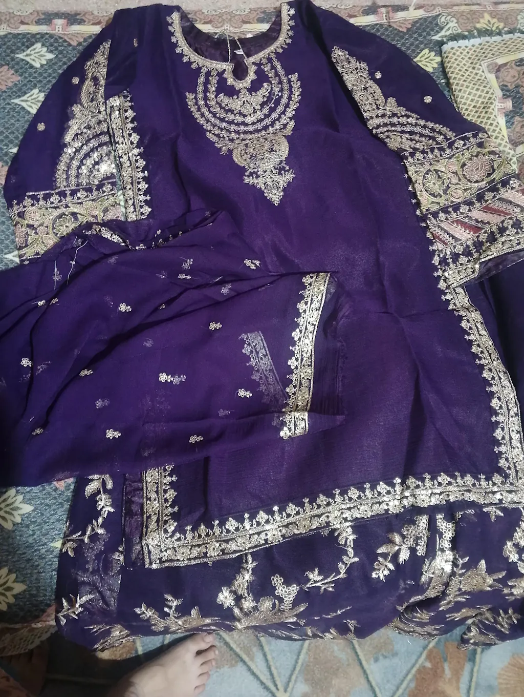 Heavy tilla+sequence embroideredchiffon 3 pcs dress 