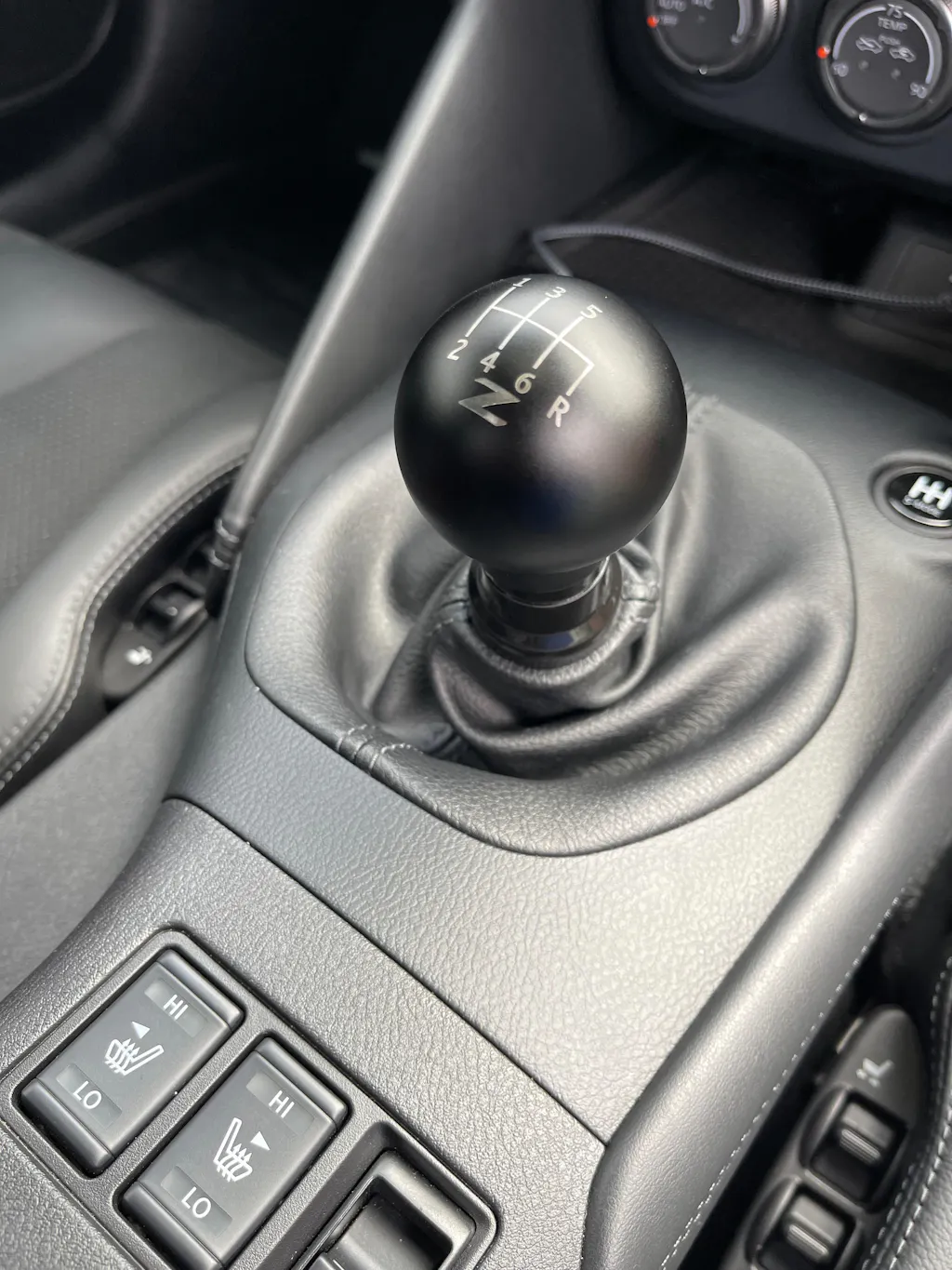 Nissy 銀テセット 6 Speed Nissan Z Engraving - Weighted - 6 Speed Nissan Fitment