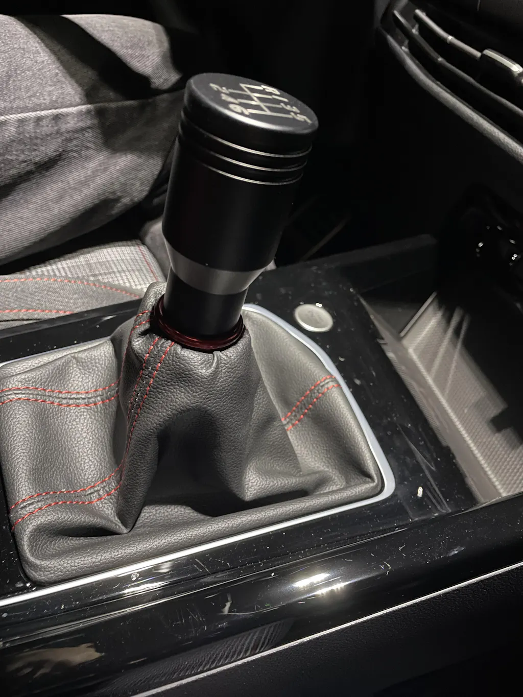 Billetworkz Weighted Shift Knob - 6 Speed Japanese Engraving