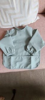 Bavaglino Impermeabile con Maniche