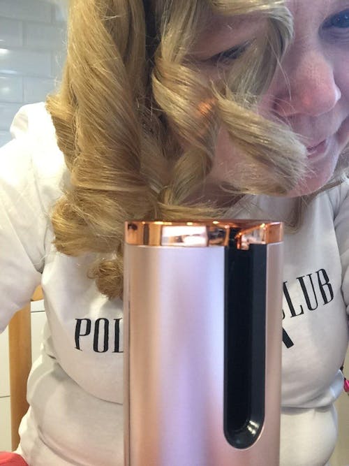 Mini Wireless Rechargeable Curling Iron