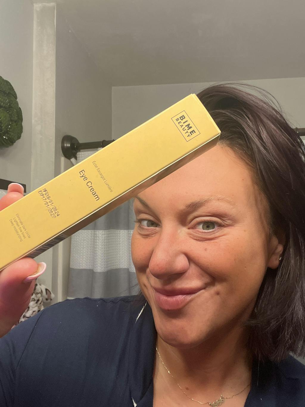 Éclat Escargot Lumière Vibrating Eye Cream