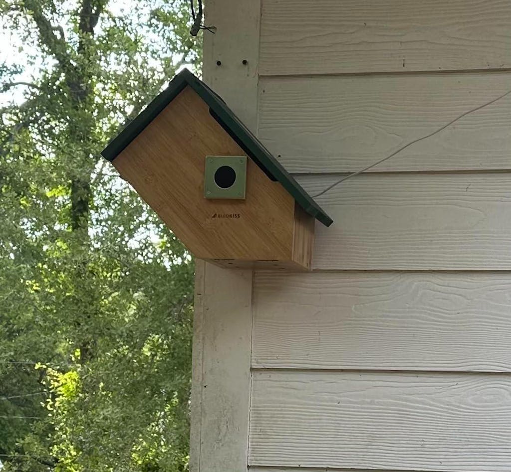 Smart Bird House with Camera