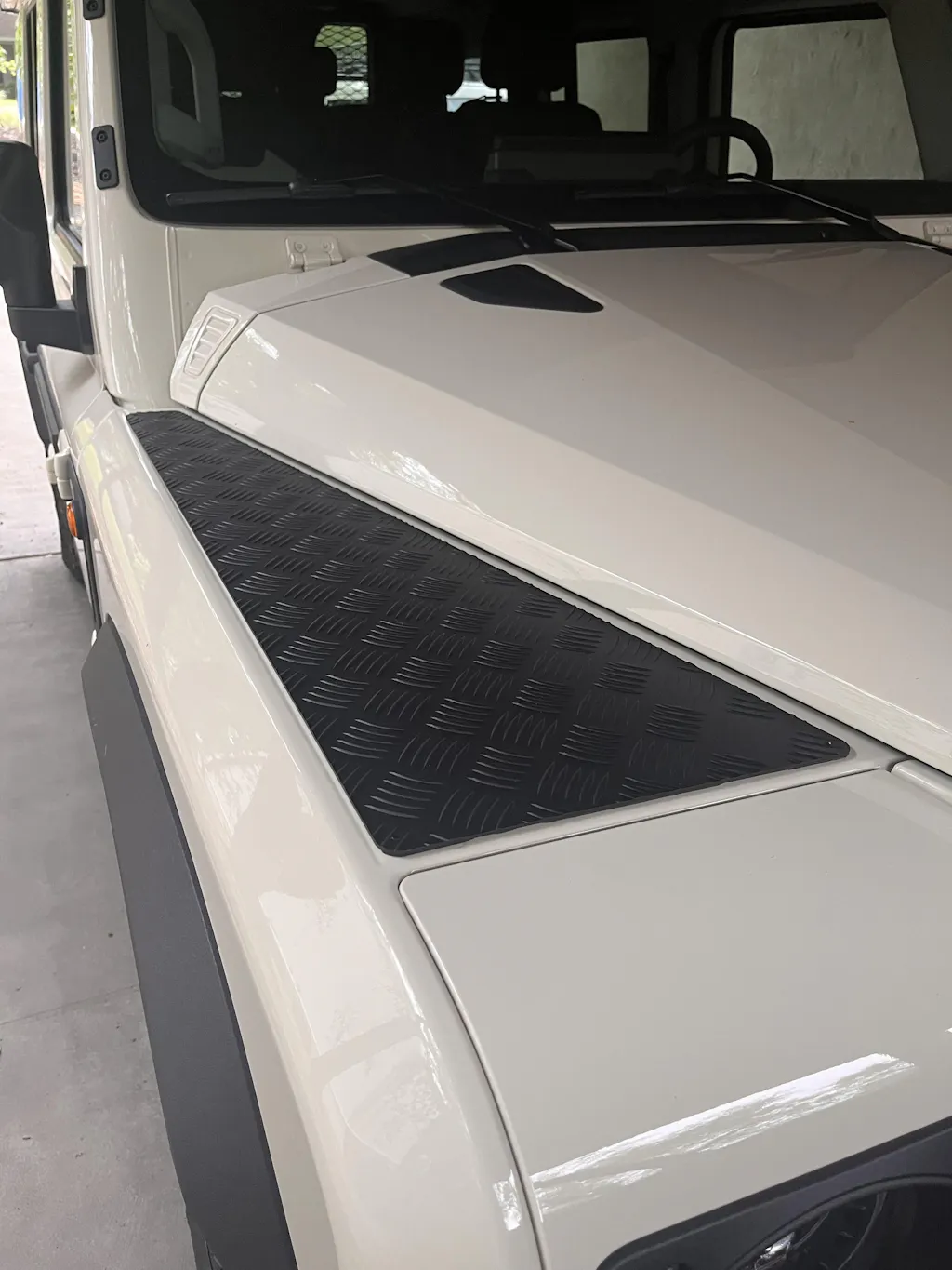 Fender Plates - Grenadier & Quartermaster