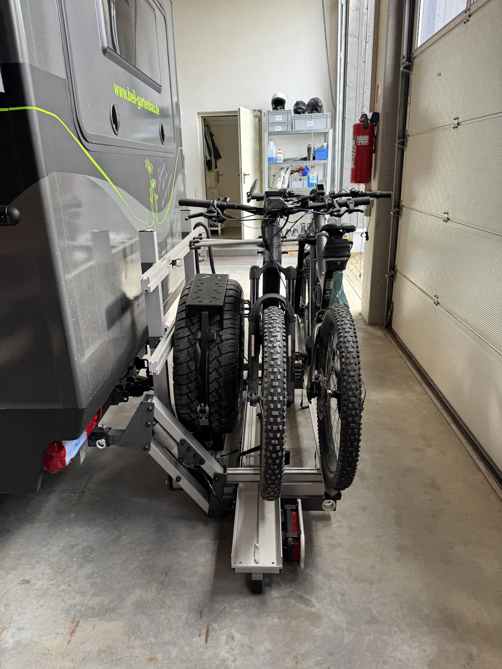 Universal Wheel Mount (stainless steel)