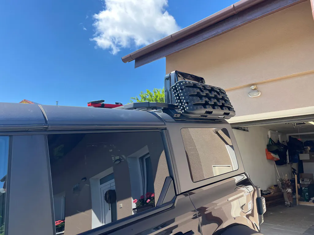 Hi-Lift Mount