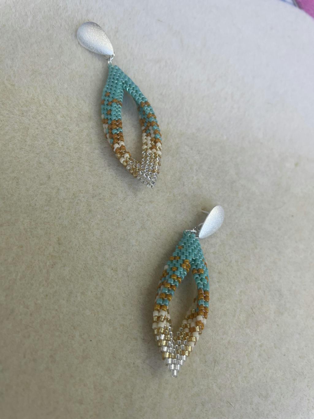 Patrón Digital Peyote Doblado en Degradé – Para Tejedoras Avanzadas