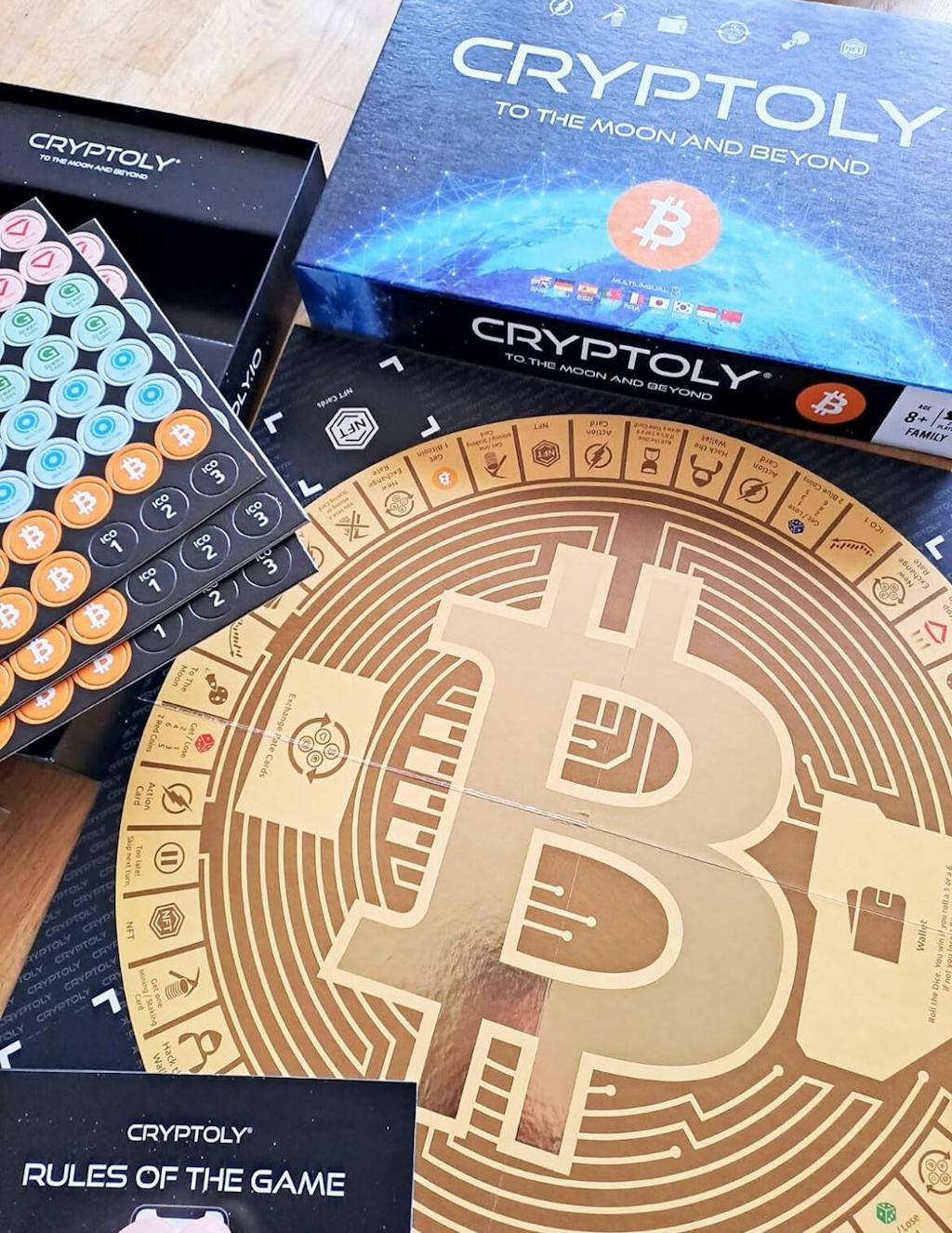 CRYPTOLY - To The Moon And Beyond/ Bitcoin board game