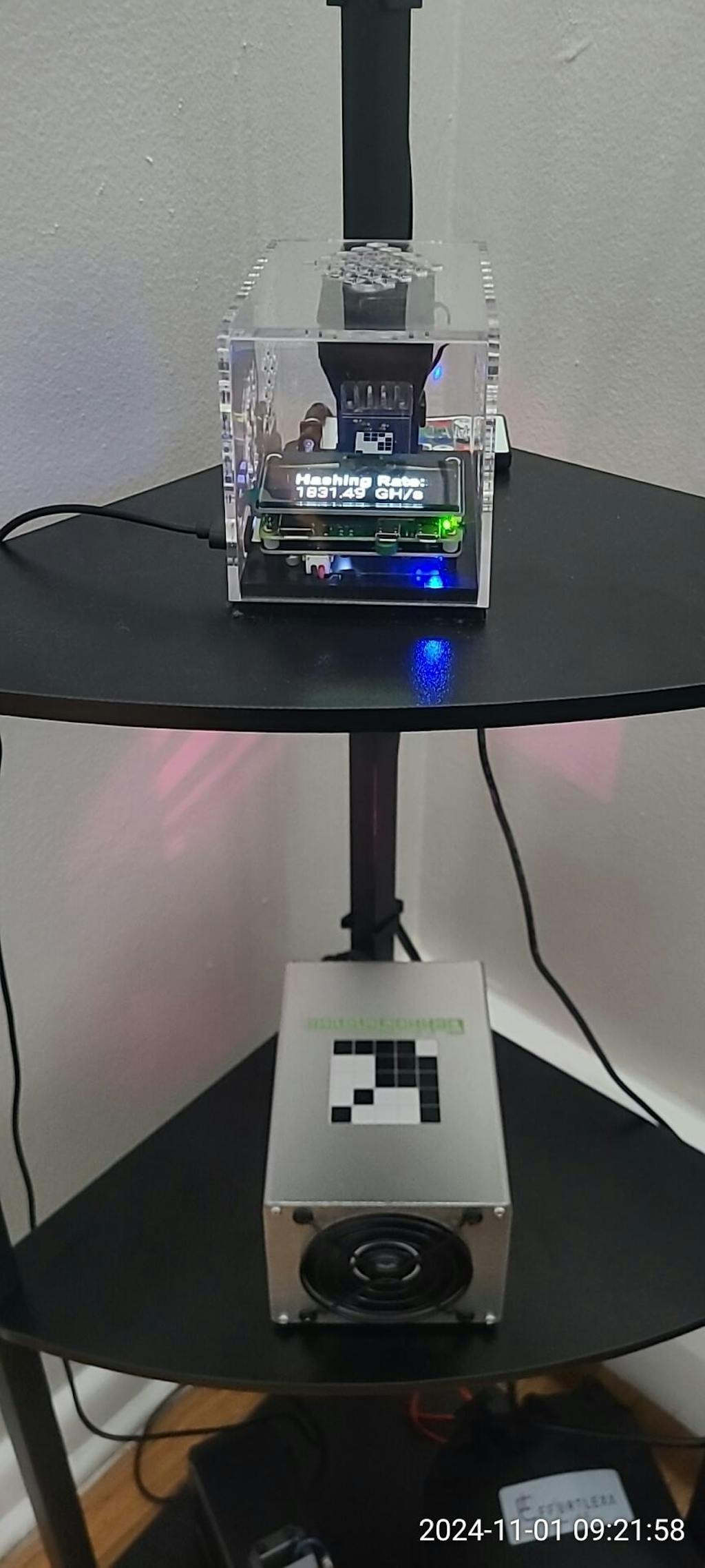 Bitcoin Merch® - GekkoScience R909 Pod Miner + Power Supply 1.5 TH/s