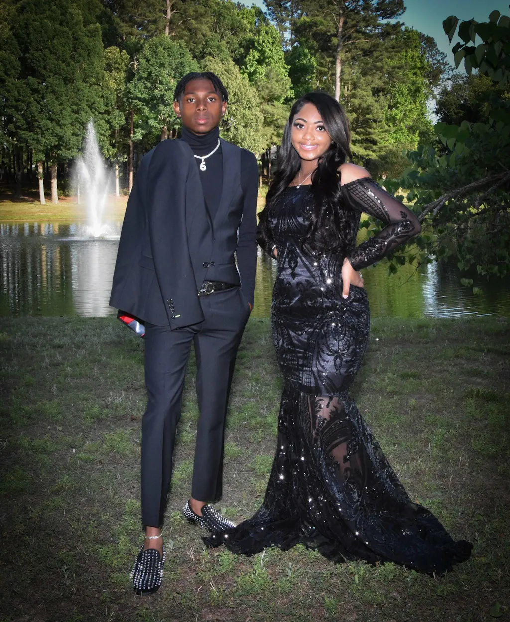 Black Long Sleeves Prom Dress with Mermaid Split Off-The-Shoulder main image 0