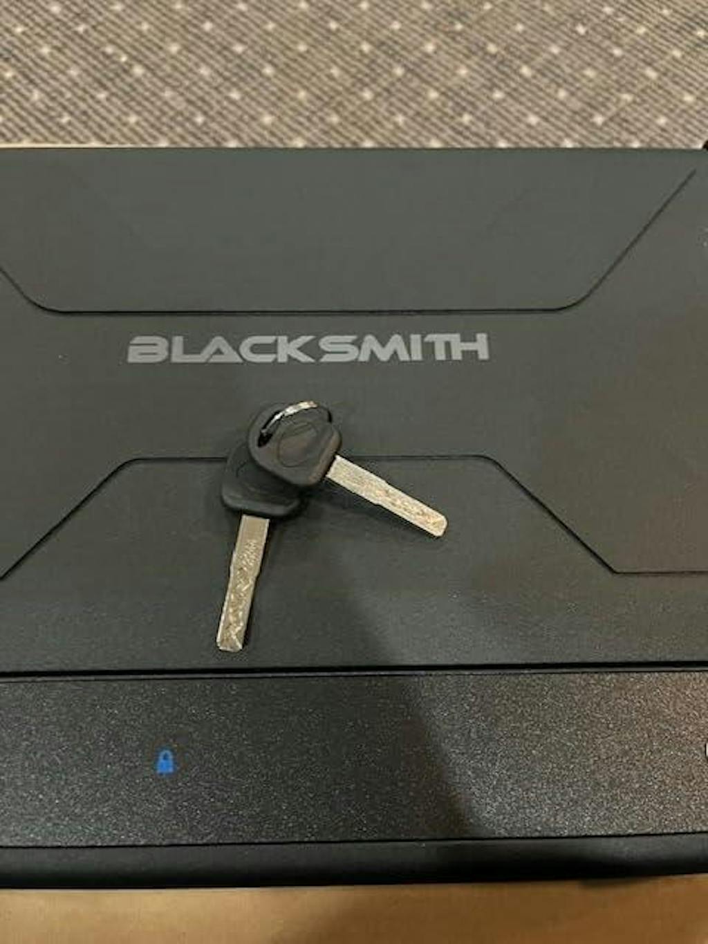 SF0201 Pistols Safe, Bedside Gun Box with Fingerprints