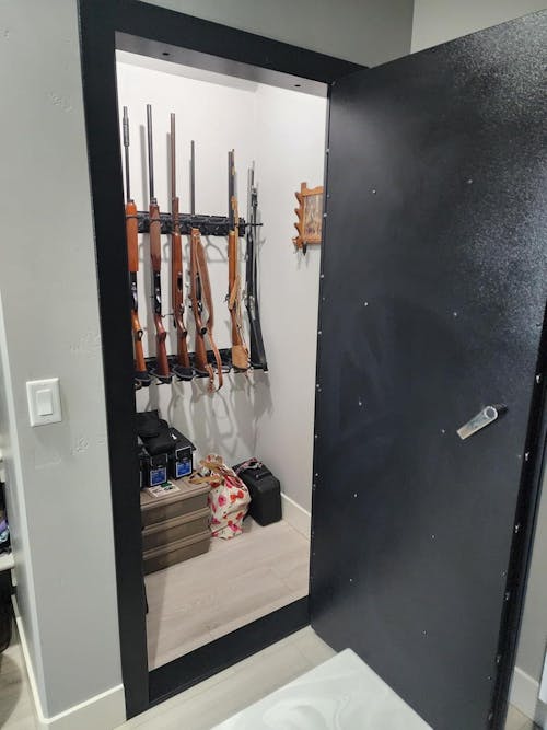 Rifle Racks Wall Mounted, Long Gun 220 Lbs Load Adjustable