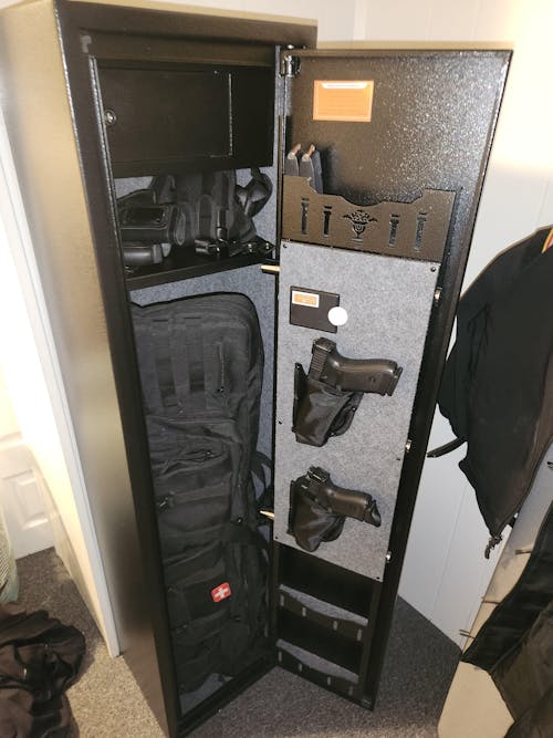 SF0106 Rifle Safe, 6 Long Gun Cabinet with Fingerprints