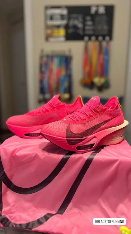 Nike Women's Alphafly 3 – BlackToe Running Inc.