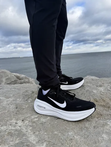 Nike Men's Vomero Plus – BlackToe Running Inc.