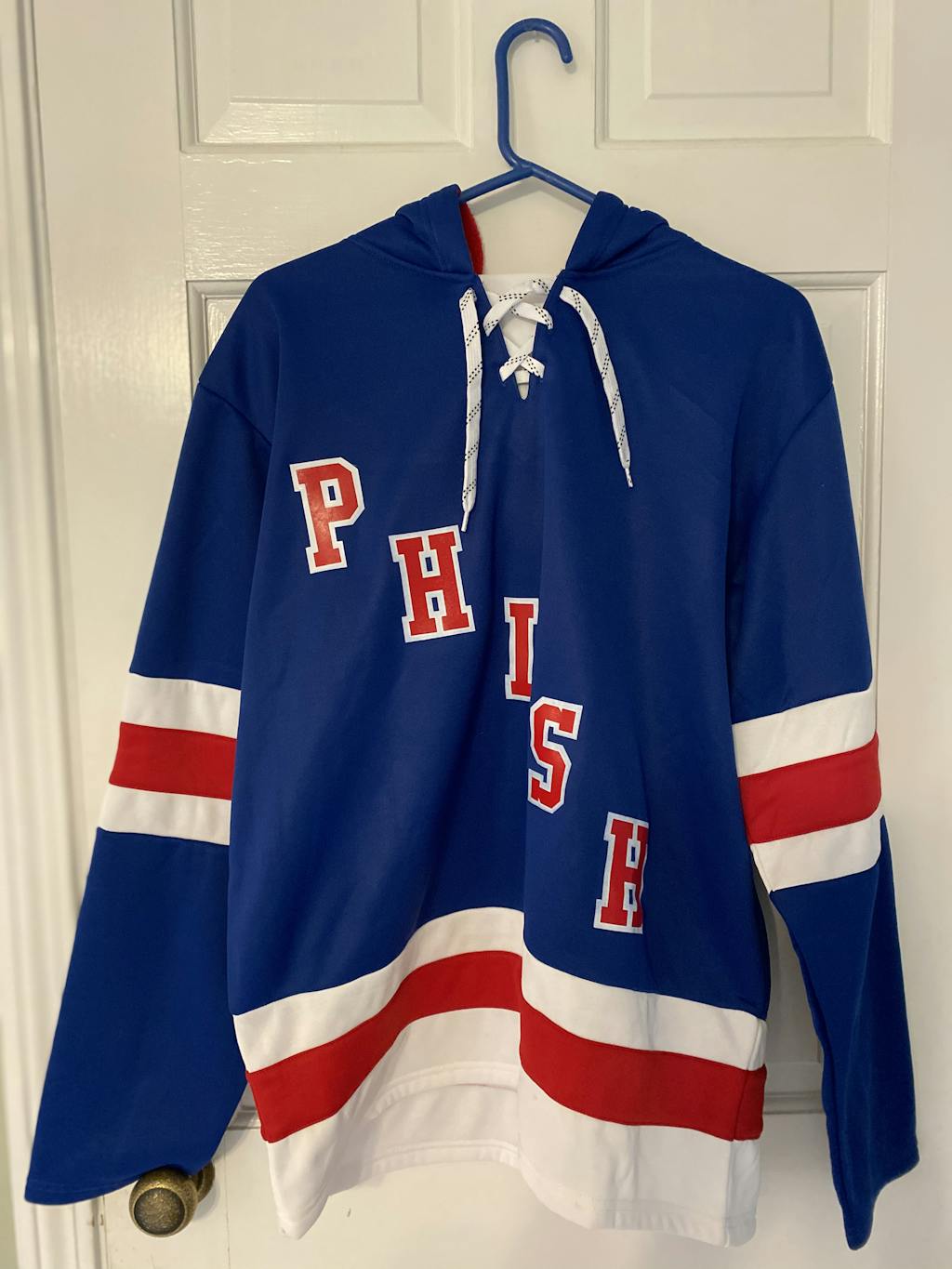 Buyer Beware - Old Time Hockey Lacer Hoodie. With the holidays coming up,  don't waste your money on this seemingly cool hoodie : r/rangers