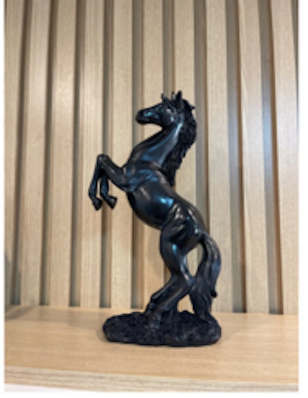Dante Horse Statue