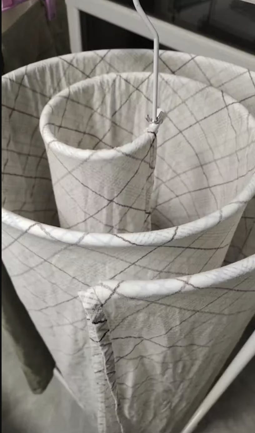 Spiral Hanger BLOAME