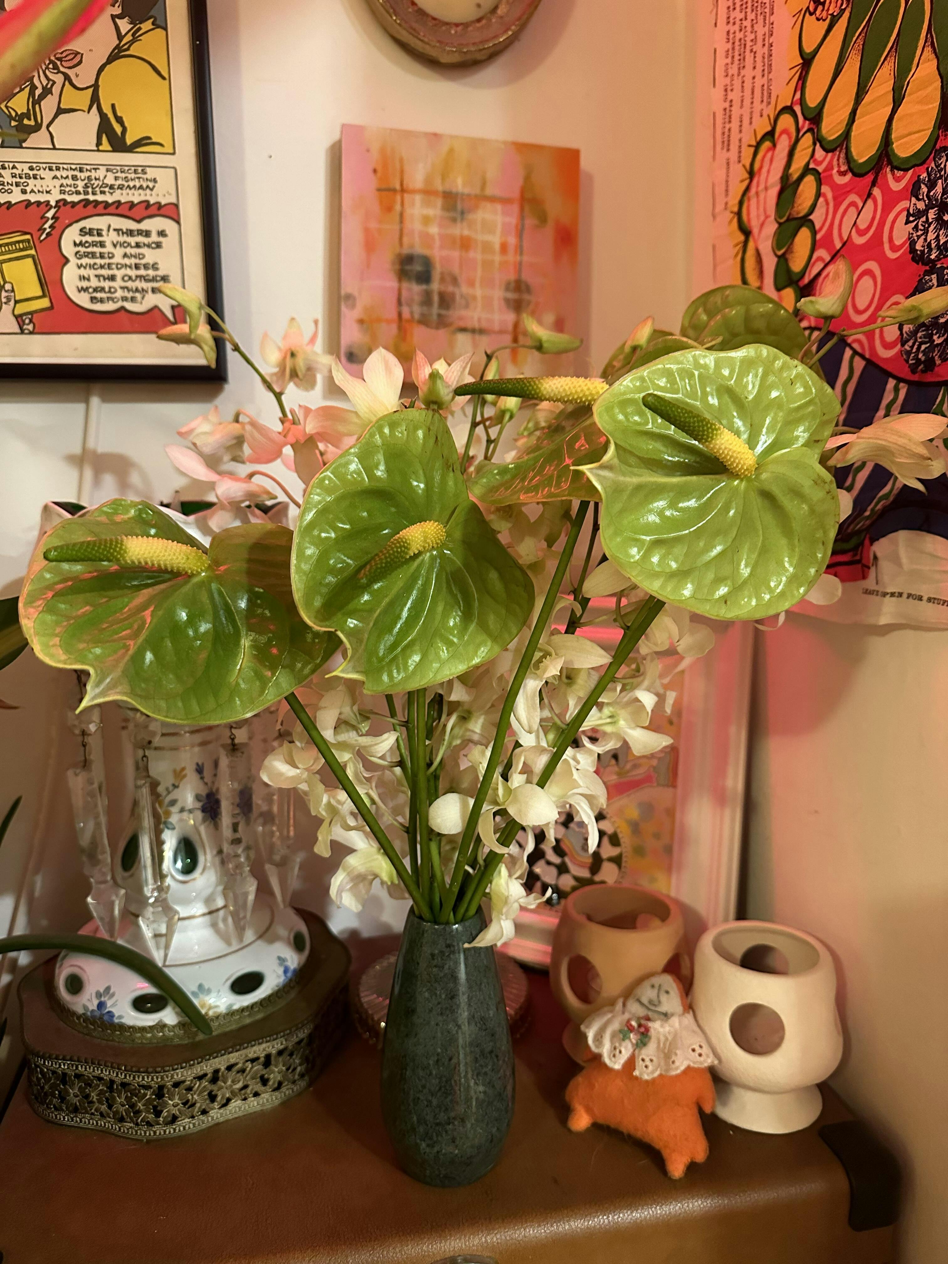 Hana Deluxe Bouquet (24 Tropical Stems plus Lush Foliage) Blooms of