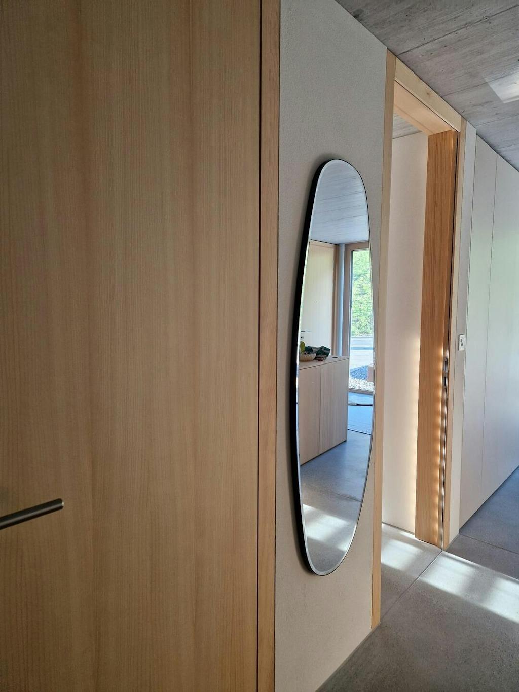 Opal Mirror Large | 150 x 55 cm