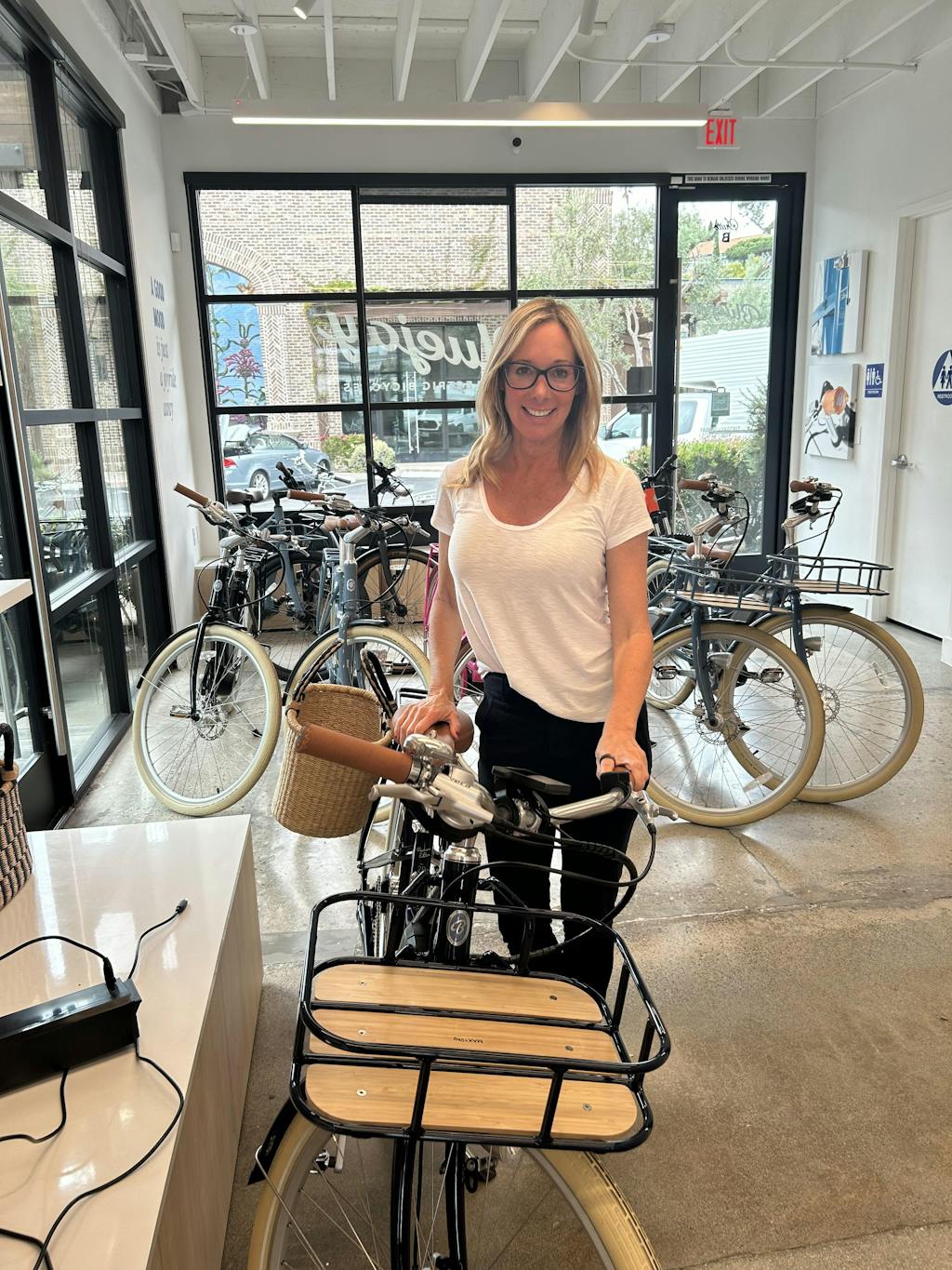 Bluejay Premiere - Navy Blue Electric Bike