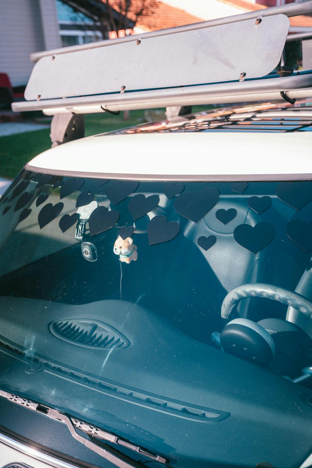 Front Windshield Visor Decal – Leopard Cheetah Heart Print | Universal Fit for Most Vehicles