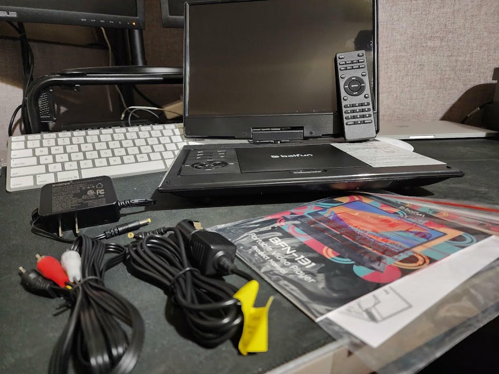 BOIFUN Portable DVD Player BFN131 with Support Multiformats