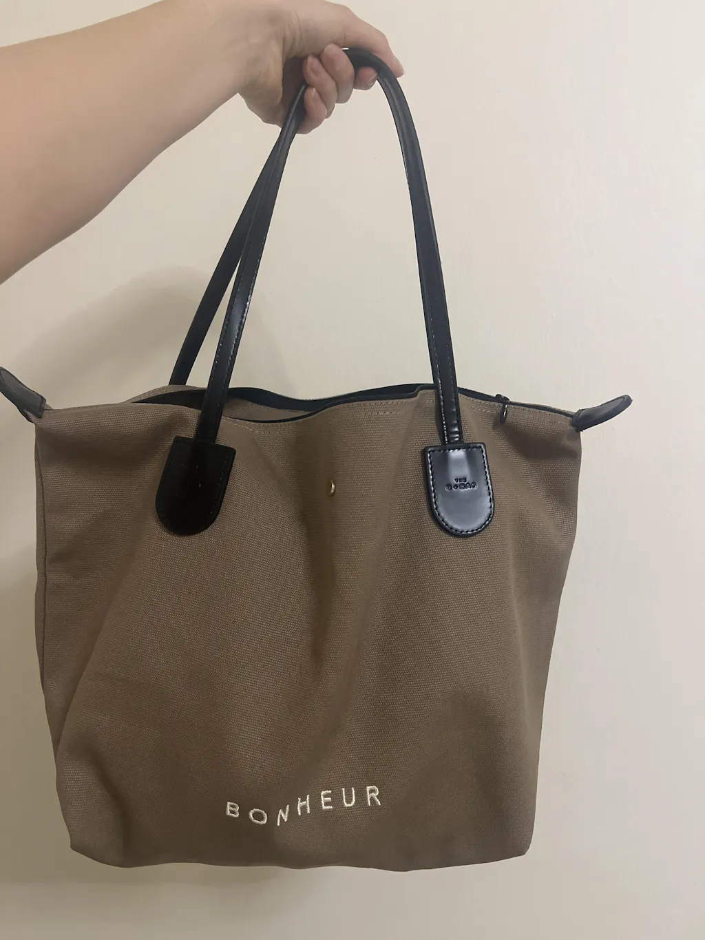 N°7 Canvas - Light Brown