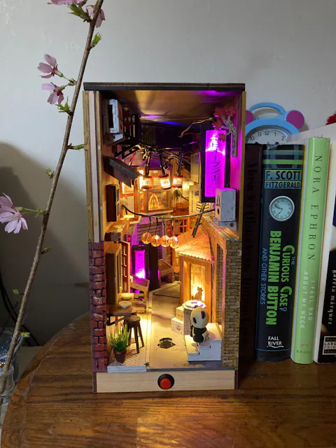 Tokyo Alley 3D DIY Book Nook Kit