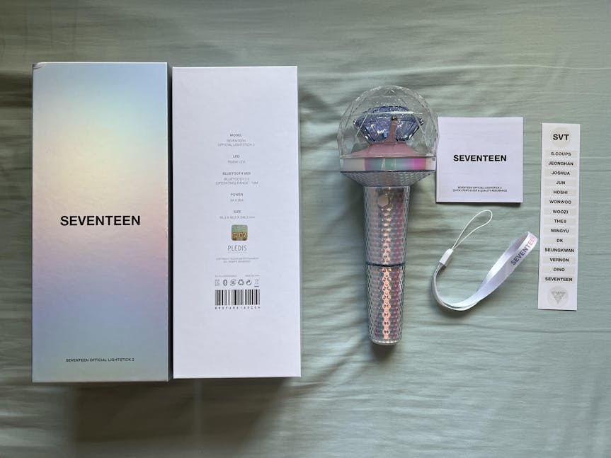  SEVENTEEN Official Light Stick ver.2 (+ IDOLPARK Special SVT  Photocards set)